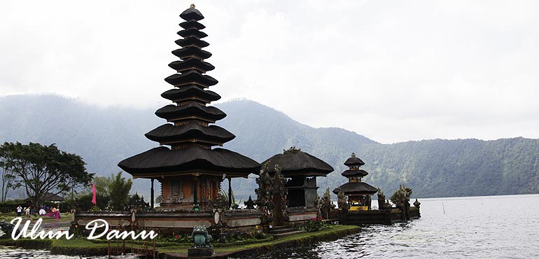 Ulundanu Temple, Beratan Lake, Bedugul, Tabanan, Bali